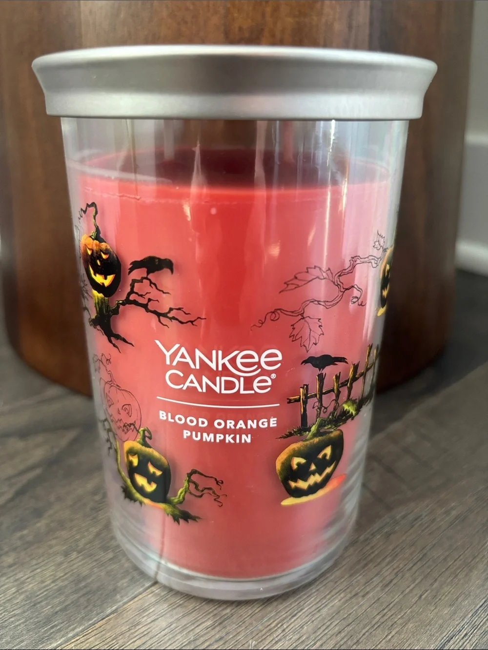Yankee Candle Blood Orange Pumpkin Fruity fragrance,ginger,clove,nutmeg,cinnamon